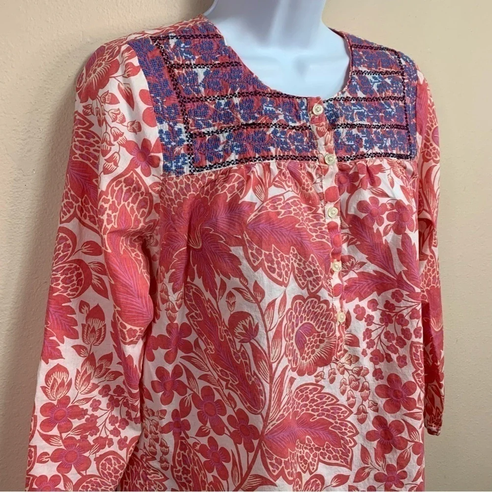 XS J Crew White Pink Floral Embroidered Pullover Top Long Sleeve Extra Small 0 2